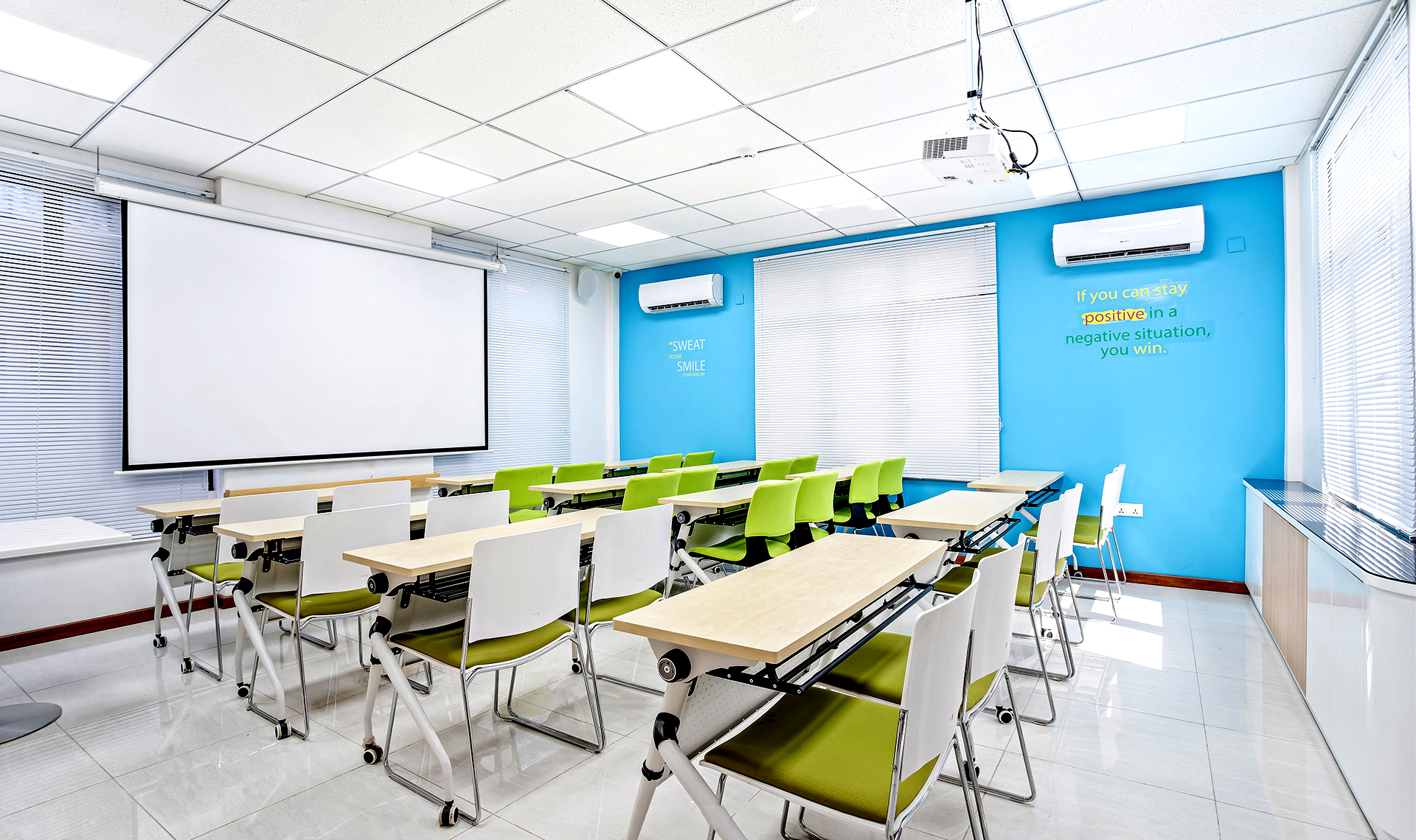 cung cấp bàn ghế trường học tại Hà Nội